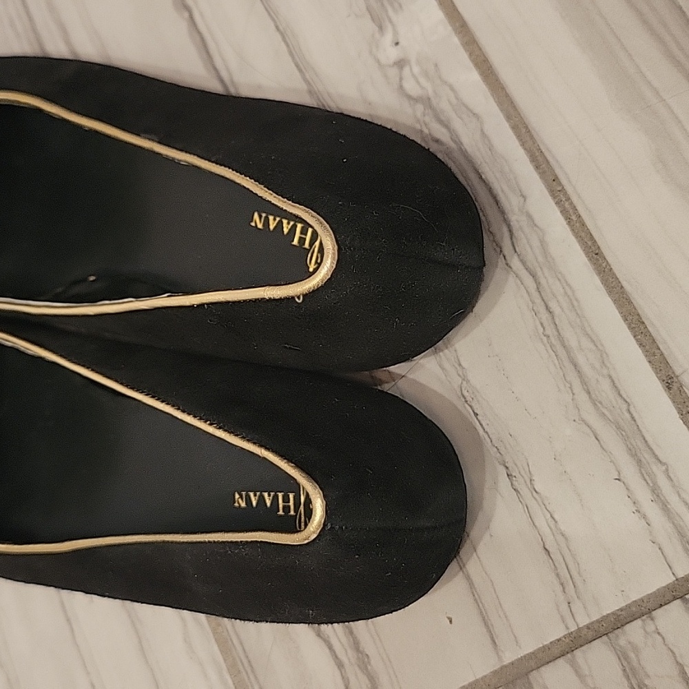 Cole Haan Black Loafers with Gold Trim - Picture 3 of 12